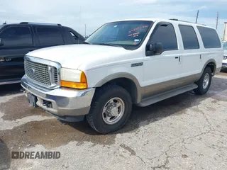 2001 Ford Excursion Limited с VIN 1FMNU42L91EC54752, выставлен на аукционе IAAI как лот 42490476 с пробегом 180 533 миль миль и . История ставок и продаж доступна на DreamBid. Изображение 2.