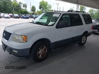 2006 Ford Expedition Special Service z VIN 1FMPU16586LA45072, wystawiony jako IAAI lot #42343869 z przebiegiem 186 039 mil mil oraz . Historia ofert i sprzedaży dostępna na DreamBid. Obrazek 2.