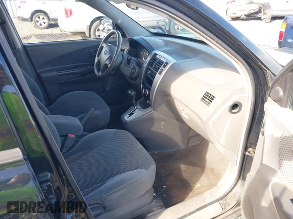 2006 Hyundai Tucson GLS with VIN KM8JN12DX6U415822, listed as a IAAI auction lot 41820694 with 167,543 mi miles. Bid and sale history available at carsss.com. Image 5.