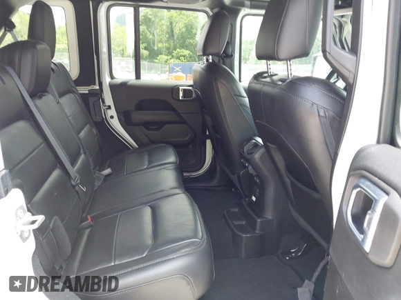2021 Jeep Wrangler Unlimited Sahara z VIN 1C4HJXEN6MW764662, wystawiony jako IAAI lot #42494617 z przebiegiem 81 954 mil mil oraz . Historia ofert i sprzedaży dostępna na DreamBid. Obrazek 8.