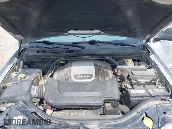 2006 Jeep Grand Cherokee Limited with VIN 1J4HR582X6C228200, listed as a IAAI auction lot 42231419 with 138,291 mi miles and . Bid and sale history available at DreamBid. Image 10.