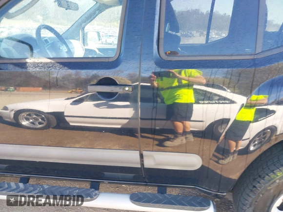 2012 Nissan Xterra S with VIN 5N1AN0NW2CC521142, listed as a IAAI auction lot 41858699 with 214,789 mi miles and . Bid and sale history available at DreamBid. Image 14.