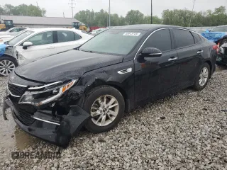 2016 Kia Optima LX z VIN 5XXGT4L35GG031577, wystawiony jako Copart lot #55913745 z przebiegiem 89 337 mil mil oraz Szkoda całkowita • Salvage title. Historia ofert i sprzedaży dostępna na DreamBid. Obrazek 1.