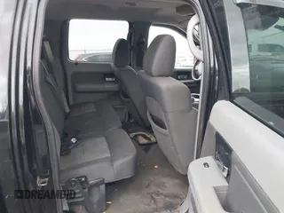 2007 Ford F-150 XLT z VIN 1FTRW12W87KB31690, wystawiony jako IAAI lot #41127323 z przebiegiem 275 386 mil mil oraz . Historia ofert i sprzedaży dostępna na DreamBid. Obrazek 8.