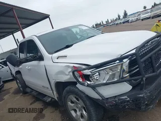 2021 Ram 1500 Lone Star z VIN 1C6RREBT5MN609716, wystawiony jako IAAI lot #42030146 z przebiegiem 74 074 mil mil oraz . Historia ofert i sprzedaży dostępna na DreamBid. Obrazek 13.