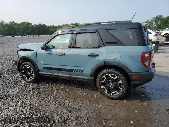 2021 Ford Bronco Sport Outer Banks with VIN 3FMCR9C60MRA57792, listed as a Copart auction lot 60285715 with 44,784 mi miles and Salvage title. Bid and sale history available at DreamBid. Image 2.
