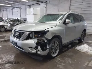 2016 Nissan Pathfinder Platinum z VIN 5N1AR2MM7GC652590, wystawiony jako IAAI lot #41490229 z przebiegiem 112 461 mil mil oraz . Historia ofert i sprzedaży dostępna na DreamBid. Obrazek 2.