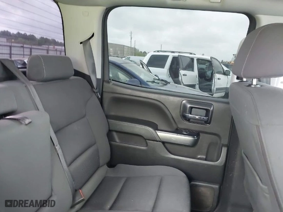 2018 Chevrolet Silverado 1500 LT with VIN 3GCPCREC5JG493118, listed as a IAAI auction lot 41942807 with 1 mi miles. Bid and sale history available at carsss.com. Image 8.