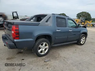 2011 Chevrolet Avalanche LT with VIN 3GNTKFE37BG387407, listed as a Copart auction lot 72122904 with 205,111 mi miles and Clean Title. Bid and sale history available at carsss.com. Image 3.