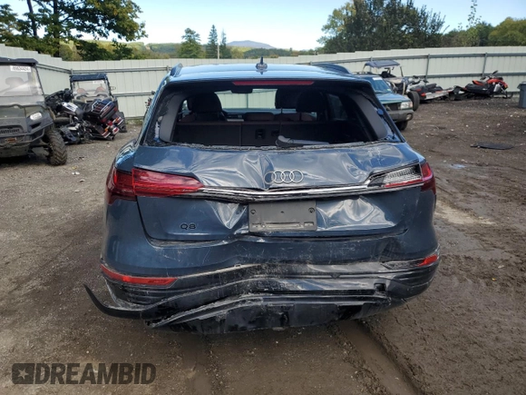 2024 Audi Q8 e-tron Premium Plus z VIN WA15AAGE7RB021353, wystawiony jako Copart lot #72987414 z przebiegiem 13 360 mil mil oraz Szkoda całkowita • Salvage title. Historia ofert i sprzedaży dostępna na DreamBid. Obrazek 6.