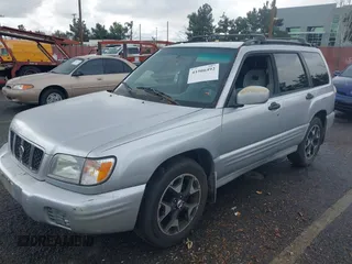 2002 Subaru Forester S w/Premium Pkg with VIN JF1SF65622H713337, listed as a IAAI auction lot 41506492 with 201,188 mi miles. Bid and sale history available at carsss.com. Image 2.