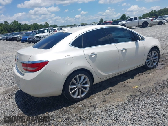 2015 Buick Verano Group z VIN 1G4PS5SK5F4174857, wystawiony jako IAAI lot #42728501 z przebiegiem 175 894 mil mil oraz . Historia ofert i sprzedaży dostępna na DreamBid. Obrazek 4.