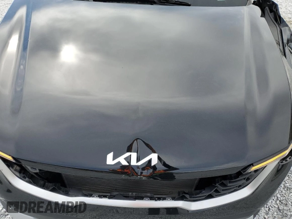 2024 Kia Sorento LX z VIN 5XYRG4JC7RG289095, wystawiony jako Copart lot #48790685 z przebiegiem 17 446 mil mil oraz Szkoda całkowita • Salvage title. Historia ofert i sprzedaży dostępna na DreamBid. Obrazek 13.