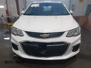 2020 Chevrolet Sonic LT z VIN 1G1JG6SB3L4110788, wystawiony jako IAAI lot #41313209 z przebiegiem 69 122 mil mil oraz . Historia ofert i sprzedaży dostępna na DreamBid. Obrazek 6.