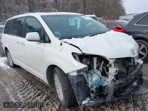 2012 Toyota Sienna XLE with VIN 5TDDK3DC3CS046182, listed as a IAAI auction lot 41387074 with 161,348 mi miles. Bid and sale history available at carsss.com. Image 1.