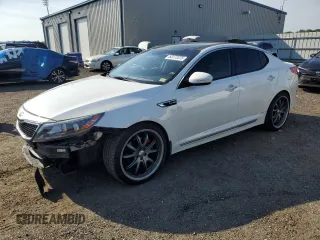 2015 Kia Optima SXL Turbo с VIN 5XXGR4A62FG516981, выставлен на аукционе Copart как лот 62272375 с пробегом 106 146 миль миль и Списание • Salvage title. История ставок и продаж доступна на DreamBid. Изображение 1.