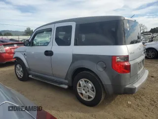 2005 Honda Element LX with VIN 5J6YH18305L015727, listed as a Copart auction lot 46075265 with 200,411 mi miles and Salvage Title. Bid and sale history available at DreamBid. Image 2.
