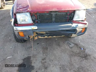 1998 Toyota Tacoma with VIN 4TAWN72NXWZ086401, listed as a IAAI auction lot 41697766 with Not Provided miles and . Bid and sale history available at DreamBid. Image 13.