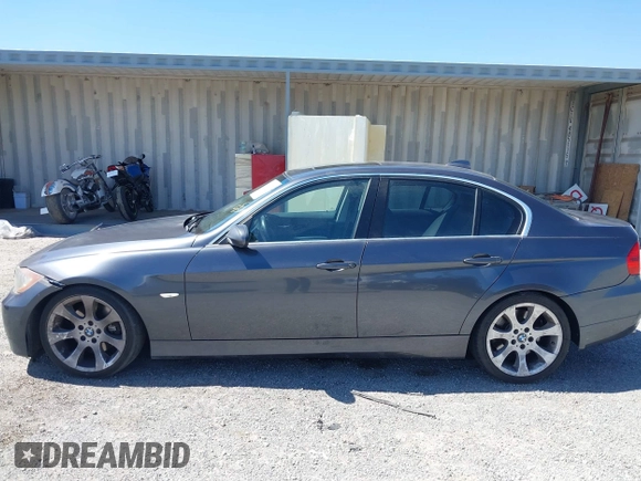 2006 BMW 3 Series 330i with VIN WBAVB33596PS11719, listed as a IAAI auction lot 42542636 with 204,821 mi miles and . Bid and sale history available at DreamBid. Image 14.