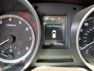 2017 Hyundai Santa Fe 2.4L z VIN 5XYZUDLB8HG430221, wystawiony jako Copart lot #64330015 z przebiegiem 151 318 mil mil oraz Szkoda całkowita • Salvage title. Historia ofert i sprzedaży dostępna na DreamBid. Obrazek 9.