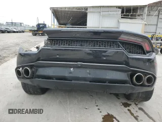 2019 Lamborghini Huracan z VIN ZHWUC2ZF3KLA11551, wystawiony jako Copart lot #45442774 z przebiegiem Nie podano mil oraz Nie do naprawy. Historia ofert i sprzedaży dostępna na DreamBid. Obrazek 6.