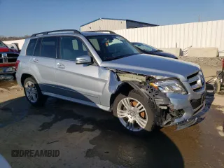 2015 Mercedes-Benz GLK 250 with VIN WDCGG0EB7FG378413, listed as a Copart auction lot 41513954 with 155,151 mi miles and . Bid and sale history available at DreamBid. Image 4.