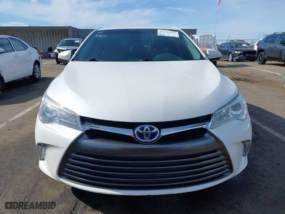 2016 Toyota Camry Hybrid LE with VIN 4T1BD1FK6GU194723, listed as a IAAI auction lot 41524555 with NaN miles. Bid and sale history available at carsss.com. Image 13.