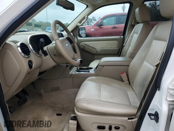 2008 Ford Explorer Limited with VIN 1FMEU65E28UA68639, listed as a Copart auction lot 81473534 with 100,073 mi miles and Salvage title. Bid and sale history available at DreamBid. Image 7.