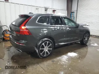 2018 Volvo XC60 Inscription with VIN YV4A22RL0J1025920, listed as a Copart auction lot 41973305 with 90,163 mi miles and Salvage Title. Bid and sale history available at DreamBid. Image 3.