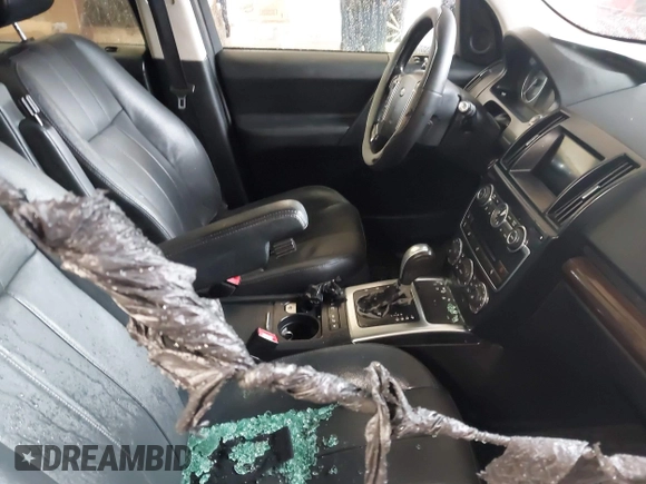 2013 Land Rover LR2 with VIN SALFR2BG8DH339224, listed as a IAAI auction lot 41051318 with 171,575 mi miles and . Bid and sale history available at DreamBid. Image 5.
