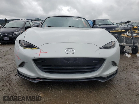 2016 Mazda MX-5 Miata Club z VIN JM1NDAC79G0107454, wystawiony jako Copart lot #47976975 z przebiegiem 47 362 mil mil oraz Szkoda całkowita • Salvage title. Historia ofert i sprzedaży dostępna na DreamBid. Obrazek 5.