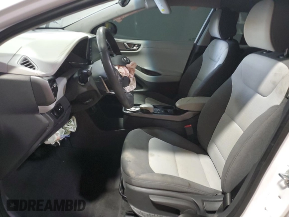 2020 Hyundai Ioniq SE with VIN KMHC75LJ5LU076400, listed as a Copart auction lot 48662015 with 32,300 mi miles and Clean title. Bid and sale history available at DreamBid. Image 7.