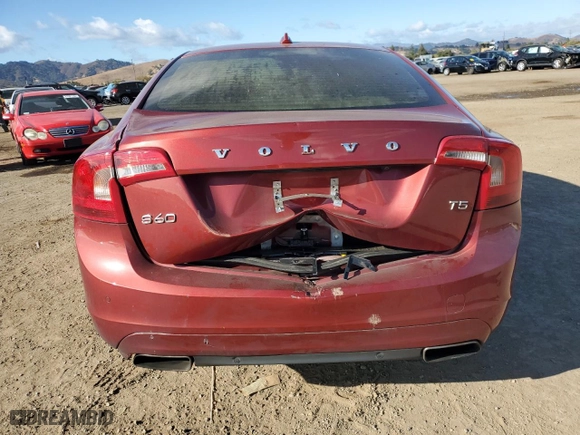 2015 Volvo S60 T5 Drive-E Premier Plus with VIN YV126MFC2F1309966, listed as a Copart auction lot 81146494 with 0 mi miles and Non Repairable. Bid and sale history available at carsss.com. Image 6.