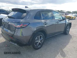 2025 Honda HR-V EX-L with VIN 3CZRZ1H71SM713956, listed as a IAAI auction lot 41691464 with 17,261 mi miles. Bid and sale history available at carsss.com. Image 4.
