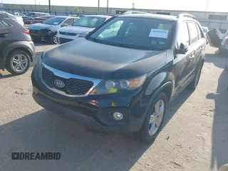 2012 Kia Sorento EX with VIN 5XYKU4A28CG206217, listed as a IAAI auction lot 42009504 with 205,522 mi miles. Bid and sale history available at carsss.com. Image 2.