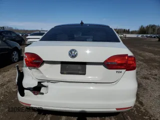 2013 Volkswagen Jetta TDI w/Premium/Nav with VIN 3VWLL7AJ0DM452664, listed as a Copart auction lot 48154995 with 141,225 mi miles and Clean title. Bid and sale history available at DreamBid. Image 6.