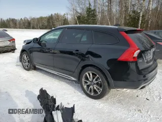 2017 Volvo V60 Cross Country with VIN YV440MWK7H1028527, listed as a Copart auction lot 86722024 with 0 mi miles and Salvage Title. Bid and sale history available at carsss.com. Image 2.