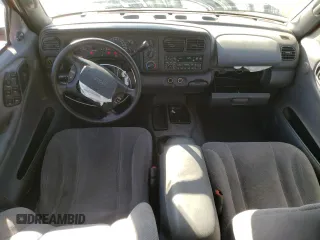 2000 Dodge Dakota Sport with VIN 1B7GL2AZ4YS722151, listed as a Copart auction lot 87870705 with 169,435 mi miles and Salvage Title. Bid and sale history available at DreamBid. Image 8.