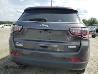 2022 Jeep Compass Latitude Lux with VIN 3C4NJDFB7NT133447, listed as a Copart auction lot 60319595 with Not provided miles and Salvage title. Bid and sale history available at DreamBid. Image 6.