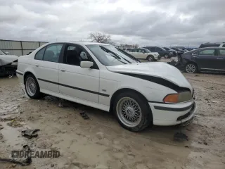 1998 BMW 5 Series 528i with VIN WBADD5321WBV54917, listed as a Copart auction lot 86730284 with 0 mi miles and Salvage Title. Bid and sale history available at carsss.com. Image 4.