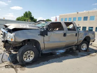 2002 Ford F-350 XL z VIN 1FTSW31F02EA71894, wystawiony jako Copart lot #61207415 z przebiegiem 236 159 mil mil oraz Nie do naprawy • Non repairable. Historia ofert i sprzedaży dostępna na DreamBid. Obrazek 1.