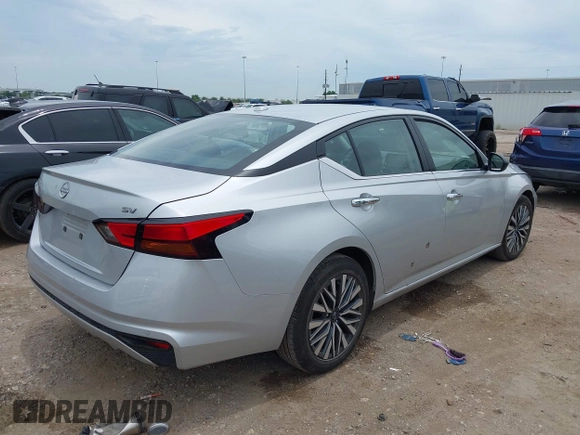 2024 Nissan Altima SV с VIN 1N4BL4DV7RN374415, выставлен на аукционе IAAI как лот 42391991 с пробегом 35 999 миль миль и . История ставок и продаж доступна на DreamBid. Изображение 4.