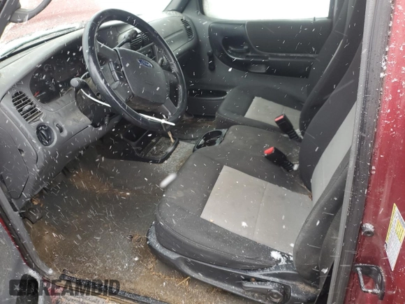 2008 Ford Ranger XL z VIN 1FTYR15E08PA20514, wystawiony jako Copart lot #52145545 z przebiegiem 119 188 mil mil oraz Czysty tytuł • Clean title. Historia ofert i sprzedaży dostępna na DreamBid. Obrazek 7.