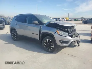 2020 Jeep Compass Trailhawk z VIN 3C4NJDDB0LT207825, wystawiony jako Copart lot #87641335 z przebiegiem Nie podano mil oraz Szkoda całkowita • Salvage title. Historia ofert i sprzedaży dostępna na DreamBid. Obrazek 4.