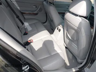 2006 BMW 3 Series 330i with VIN WBAVB33566PS19194, listed as a IAAI auction lot 42092890 with 110,426 mi miles and . Bid and sale history available at DreamBid. Image 8.
