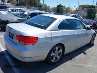 2007 BMW 3 Series 328i with VIN WBAWR33557PX78785, listed as a IAAI auction lot 42715324 with 141,544 mi miles and . Bid and sale history available at DreamBid. Image 4.