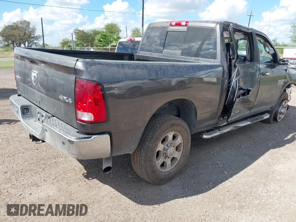 2017 Ram 2500 Big Horn with VIN 3C6UR5DJ2HG571169, listed as a IAAI auction lot 40700285 with 119,460 mi miles. Bid and sale history available at carsss.com. Image 4.