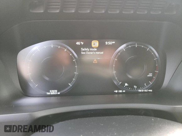 2021 Volvo XC90 Inscription with VIN YV4A22PL2M1700447, listed as a Copart auction lot 48735695 with 57,070 mi miles and Salvage Title. Bid and sale history available at DreamBid. Image 9.