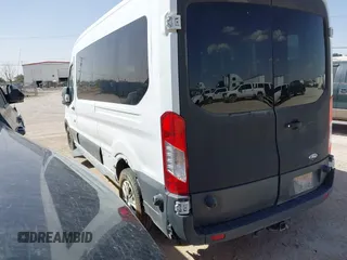 2018 Ford Transit Passenger XL с VIN 1FBAX2CG9JKB14299, выставлен на аукционе IAAI как лот 42136945 с пробегом 139 832 миль миль и . История ставок и продаж доступна на DreamBid. Изображение 3.