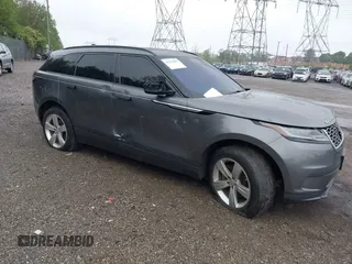 2018 Land Rover Range Rover Velar S z VIN SALYB2RX3JA771467, wystawiony jako IAAI lot #42232801 z przebiegiem 108 139 mil mil oraz . Historia ofert i sprzedaży dostępna na DreamBid. Obrazek 1.